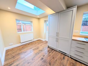 Photo 14- click for photo gallery